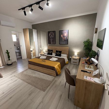 La Via Di Mezzo Διαμέρισμα Κατάνια Εξωτερικό φωτογραφία